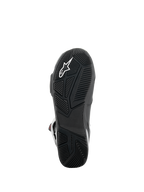Alpinestars SP-X BOA® støvler, set fra undersiden, sort, tekstureret gummisål med hvidt stjernelogo, asymmetrisk hældesign for stabilitet, specialiserede mønstre for greb på fodhvilerne