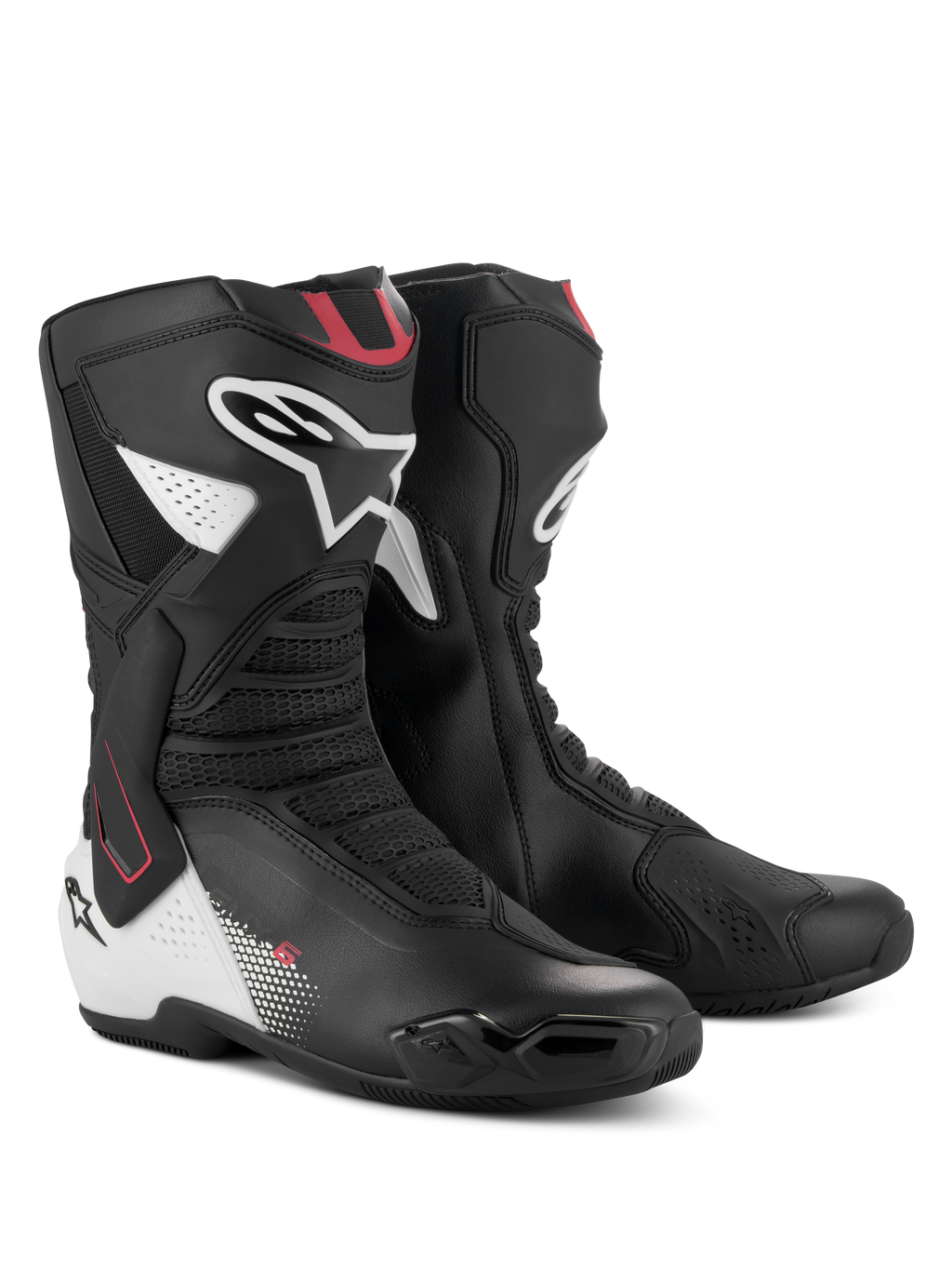 Alpinestars SMX-6 V3 støvler, præstationsorienterede motorcykelstøvler, sort, hvid og rød grafik, med avanceret mikrofiber-overdel, TPU-ankelbeskyttelsessystem, mesh-fleksionszoner og tydeligt Alpinestars-logo på læg og hæl.