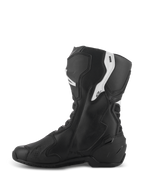 Alpinestars Stella SMX-6 V3 støvler, performance-kørselsstøvler til damer, sort og hvid, set fra den mediale side med ergonomisk mikrofiberoverdel med TPU-beskyttelse af skinneben og ankel, fleksible mesh-zoner og strømlinet design til bane- og gadebrug.
