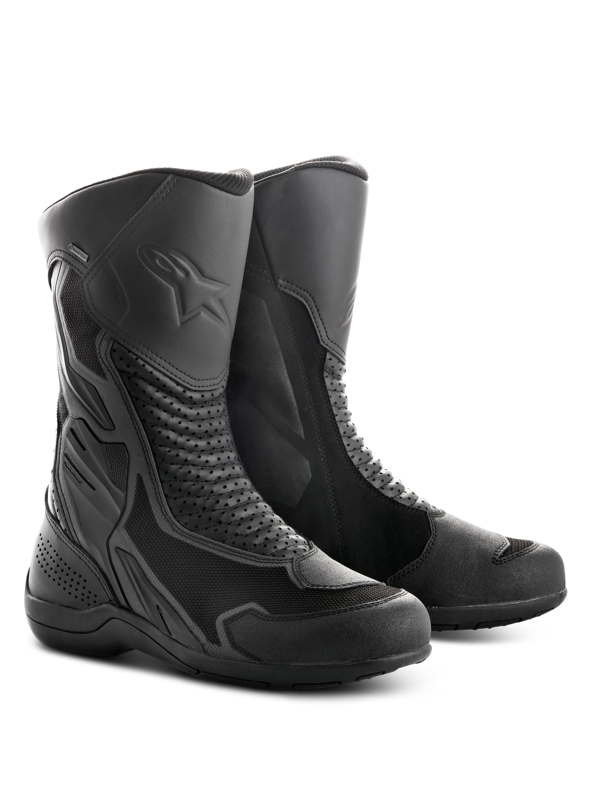 Alpinestars Air Plus V2 GORE-TEX støvler, motorcykel touringstøvler, sort, med en kombination af ventileret mesh- og læderkonstruktion, perforerede accordion-paneler for fleksibilitet, præget stjernelogo på skinnebenet og en slidstærk gummisål designet til kørsel i alt slags vejr