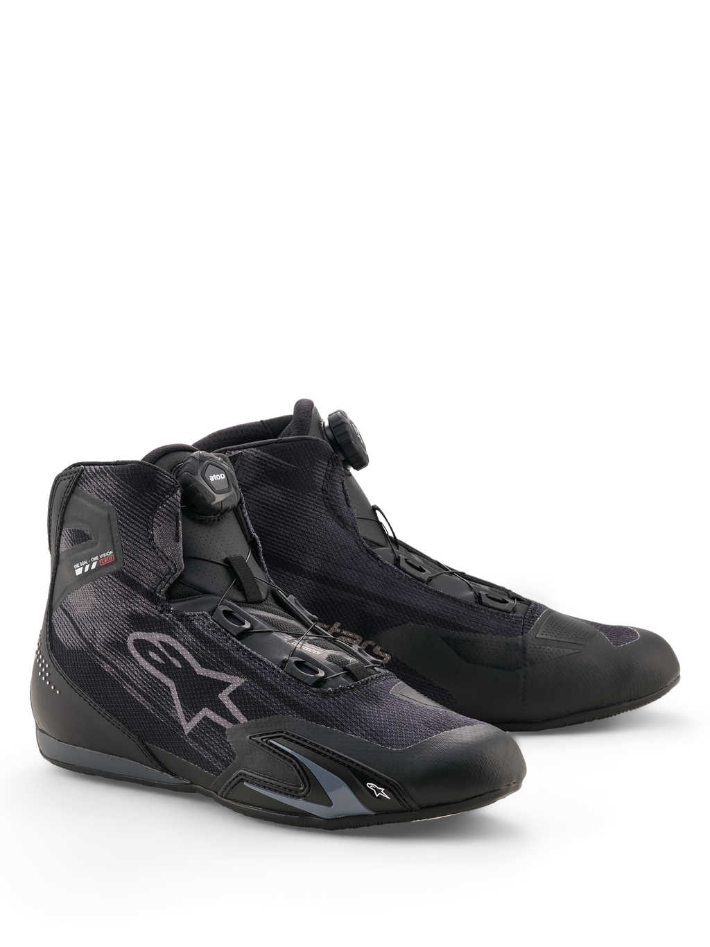 Alpinestars Celer Superair sko, motorcykelsko, sort og mørkegrå, udstyret med Rotor-lukkesystem, overdel i tekstil med høj luftgennemstrømning, strømlinet sportsprofil med Alpinestars-branding, designet til kørsel i varmt vejr