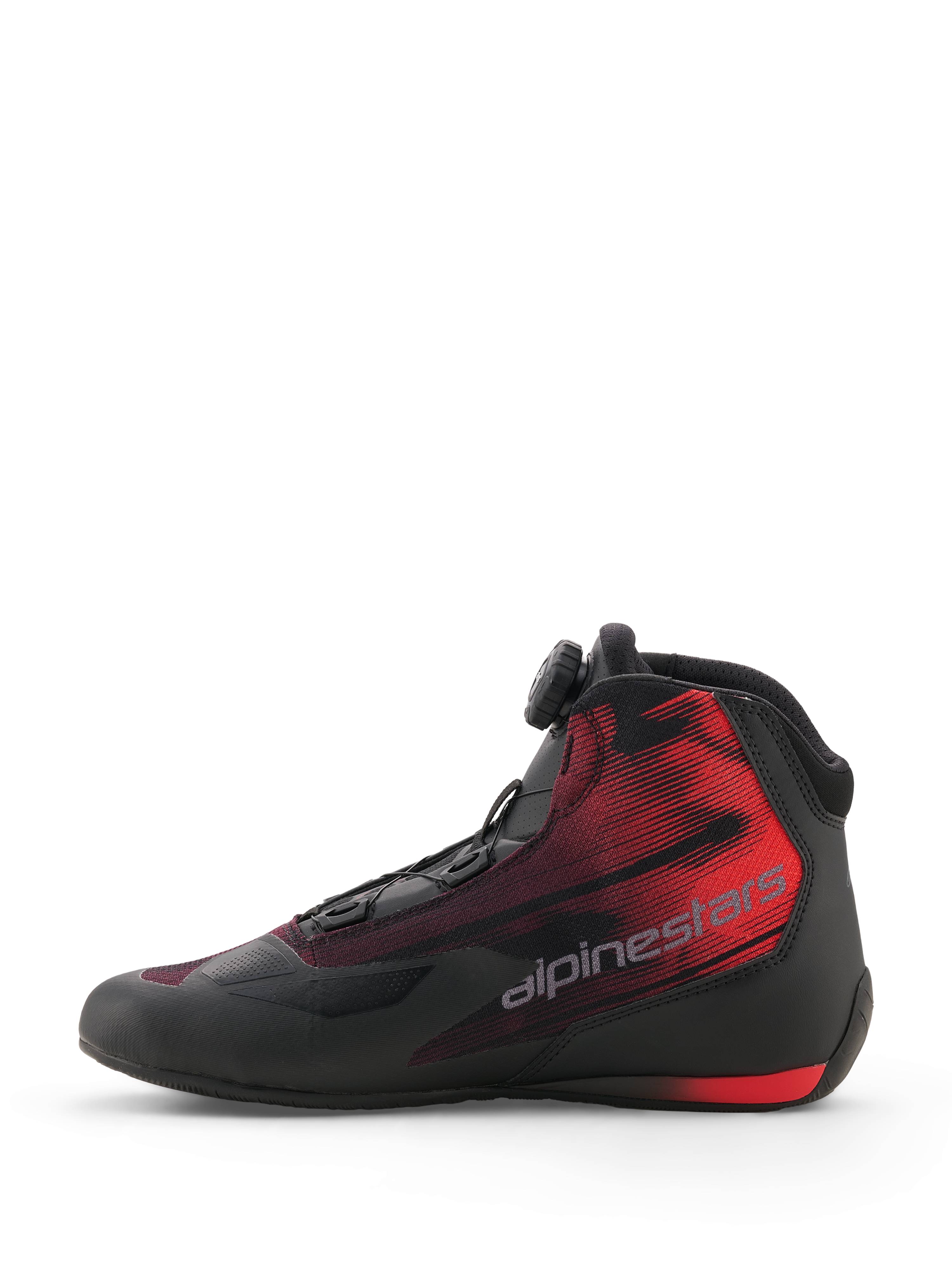 Alpinestars Celer Superair-sko, motorcykelsko, sort og klar rød, sideprofil der viser Alpinestars Rotor Closure System-drejeknap, ventileret airflow-tekstiloverdel og markant rød gradientgrafik med Alpinestars-navnetræk