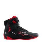 Alpinestars Honda Faster-4 sko, sort og rød høj kørersko, strømlinet mikrofiberdesign med stribet stjernelogo, rød sål og polstret indre, Honda-branding på hælen, performance motorsport-fodtøj