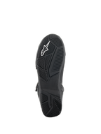 Alpinestars Superfaster sko, undersiden af sålen, sort gummiydersål med konstruerede grebsmønstre i flere retninger, med hvidt Alpinestars-logo og præget branding, teknisk fodtøjsdesign til motorcykelkørsel