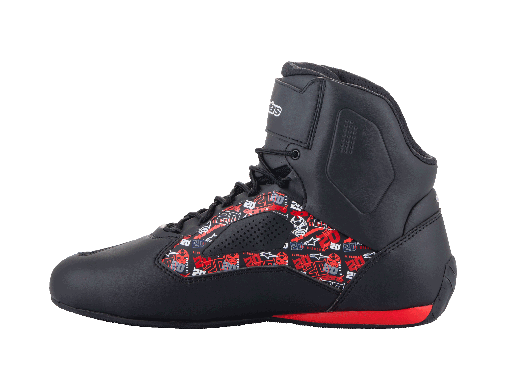 Alpinestars FQ20 Faster-3 Rideknit® sko, motorcykel-køresko, sort med rød og hvid Fabio Quartararo-grafik, high-top design med snørebånd og ankelrem, rød hældetalje, set fra siden
