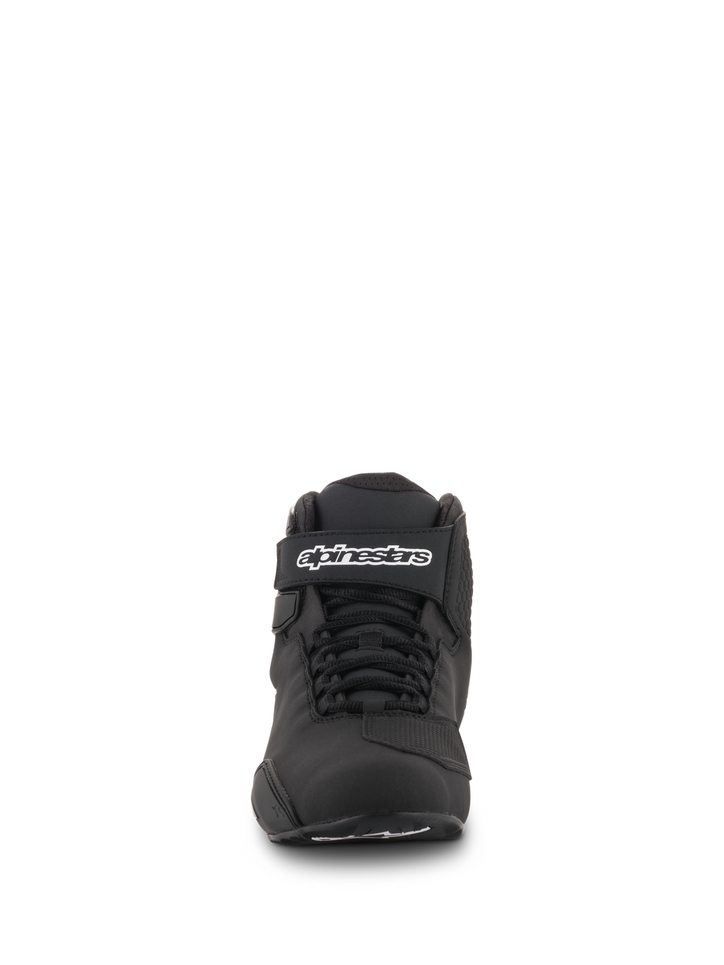Alpinestars Sektor-sko, sort, set forfra, med hurtigsnøringssystem og ankelstrop med Alpinestars-logo, letvægtsfodtøj i mikrofiber til motorcykelkørsel