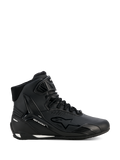 Alpinestars Stella Faster-4 Drystar sko, motorcykelsko til kvinder, sort og sølv, high-top design, snørelukning med velcro-ankelrem, sømløs mikrofiberoverdel, vandtæt teknologi, hvide detaljer på sålen og hælen