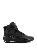 Alpinestars Stella Faster-4 Drystar sko, motorcykelsko til kvinder, sort og sølv, high-top design, snørelukning med velcro-ankelrem, sømløs mikrofiberoverdel, vandtæt teknologi, hvide detaljer på sålen og hælen