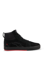 Alpinestars Ride-63 lædersko, urbane motorcykelsko, sort og klar rød, skate-inspireret high-top profil, overdel i premium læder og nubuck, sort vulkaniseret sål med klar rød bund, diskret logo på siden, afslappet motorcykel-streetwear