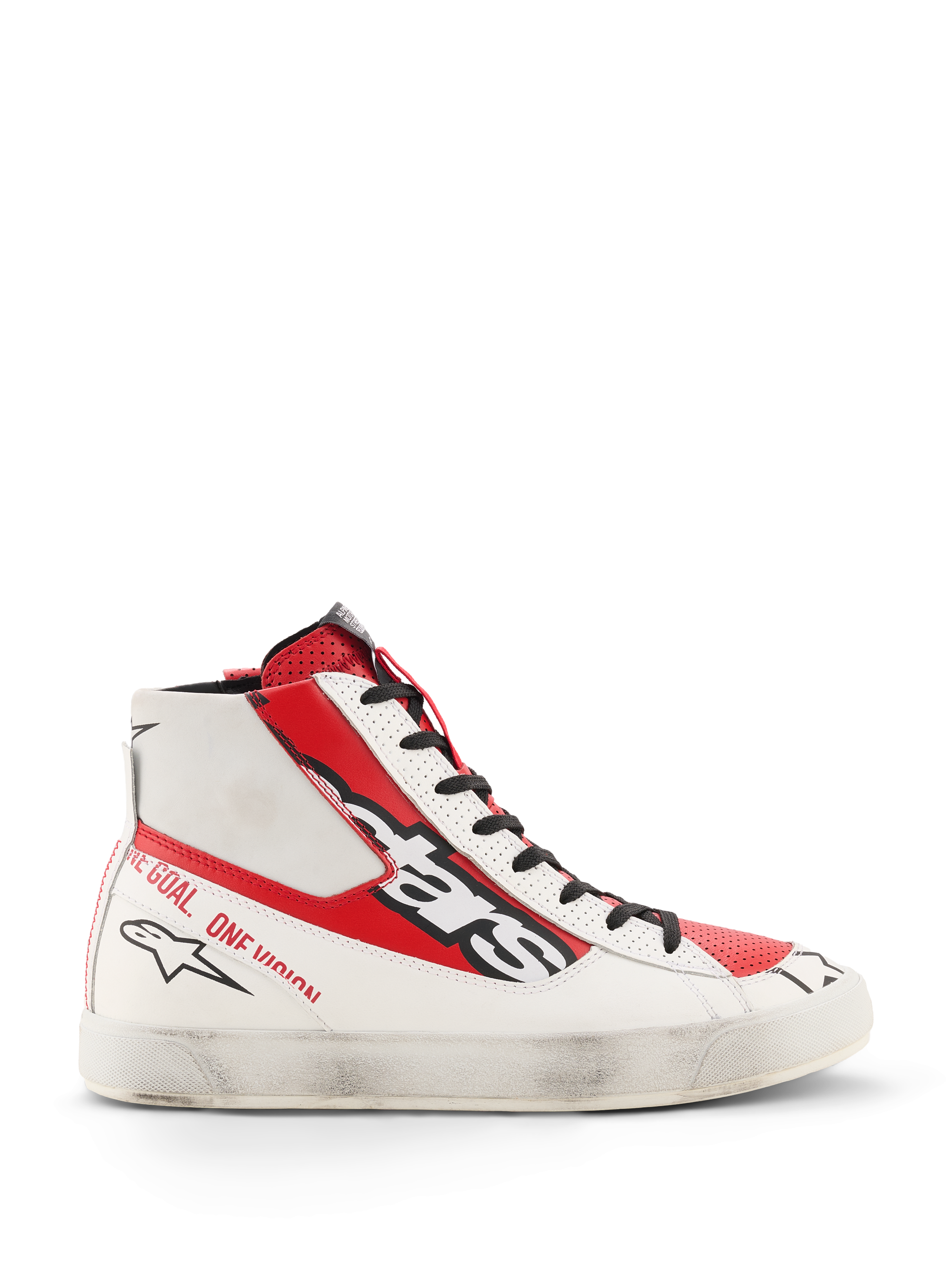 Alpinestars Stated Flair sko, high-top motorcykelsko, hvid og klar rød, premium læderkonstruktion med en håndpåført slidt finish på den hvide sål, stort sort Alpinestars-branding på siden, røde paneler og tekst på hælen, vintage-inspireret racing-æstetik