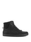 Alpinestars J-6 Waterproof Shoe, sort højhalset urban motorcykel-sneaker, sideprofil, førsteklasses læderkonstruktion, snørelukning og polstret ankelkrave