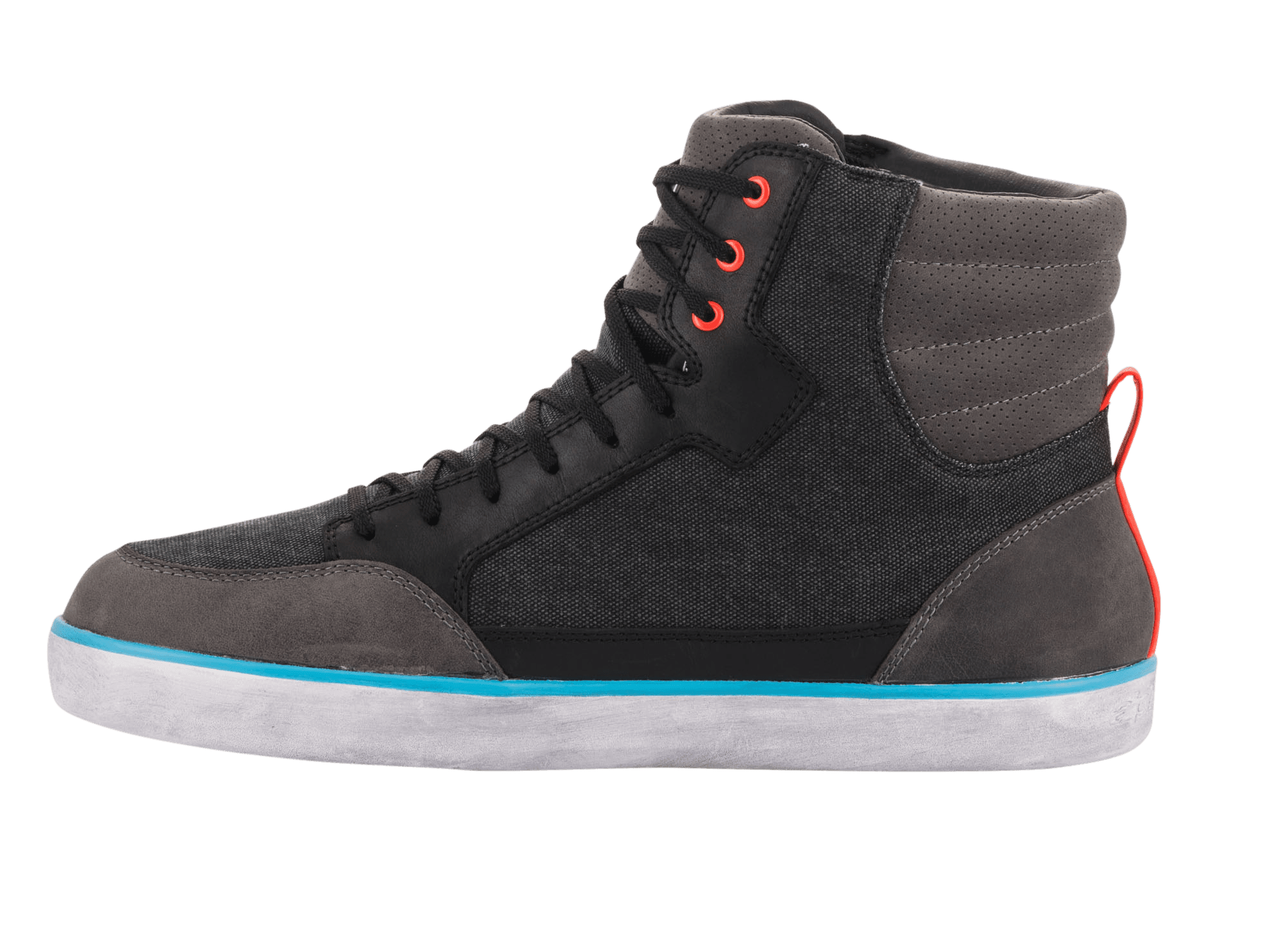 Alpinestars J-6 Waterproof Canvas motorcykelsko, sort antracit lyseblå, motorcykelstøvle i sneaker-stil, high-top design med sort canvas og grå læderpaneler, hvid sål med klar blå stribe, røde snørehuller og hælstrop