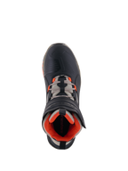 Alpinestars Speedstreet sko, motorcykelsko, Black Almond Hot Orange, set oppefra viser sort overdel i mikrofiber med orange detaljer, almond grå snørebånd og ergonomisk krog-og-løkke rem, urbant motorsportsinspireret design