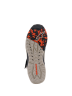 Alpinestars Speedstreet sko, ydersålsvisning, Black Almond Hot Orange, oliebestandig gummisål med camo-mønstret forfod, præget Alpinestars-branding, designet til greb og stabilitet