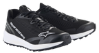 Alpinestars Meta Road V2 sko, sportswear sko, sort og hvid, åndbar mesh-overdel med hvidt Alpinestars-branding, tyk hvid mellemsål, atletisk design til raceteam-arbejdstøj