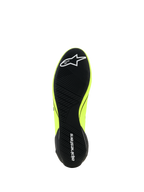 Alpinestars Supertech K-sko - FIA, kartingsko, gul fluo, sort og hvid, visning af ydersålen med sort asymmetrisk slidmønster, hvidt stjernelogo på forfoden og Alpinestars-tekst på hælen, tynd gummisål for pedalfølsomhed