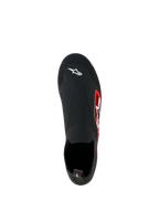 Alpinestars Tech Gaming sko, sim-racing-fodtøj, sort, set fra oven, sømløs strikket strækoverdel med hvidt Astar-logo på tåen, logo med rød kant på siden, letvægts sok-lignende design