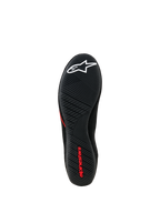 Alpinestars Tech Gaming Sko, visning af ydersål, sort ultratynd gummisål med tekstureret gribemønster, hvidt stjernelogo og rød Alpinestars-branding, SIM-racing-fodtøj