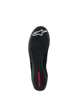Alpinestars Tech Gaming Sko, visning af ydersål, sort ultratynd gummisål med tekstureret gribemønster, hvidt stjernelogo og rød Alpinestars-branding, SIM-racing-fodtøj