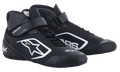 Alpinestars Youth Tech-1 K V2 karting-sko, sort og hvid, høj-top racersko med et dobbelt lukkesystem med snørebånd og en rem, perforerede åndbare paneler og hvidt logo til unge racerkørere