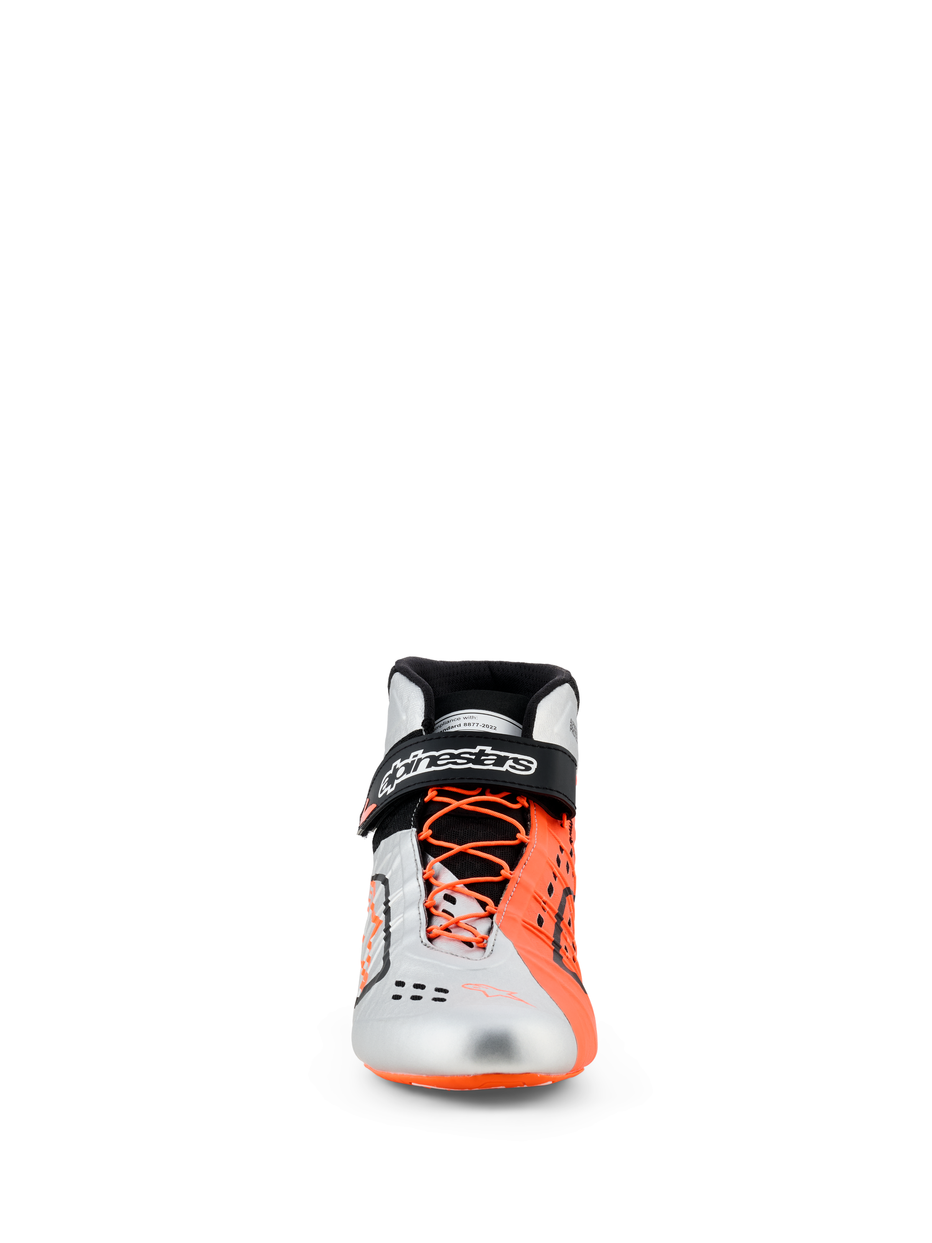 Alpinestars Tech-1 KX V3 sko, kartingsko, sort, sølv og orange fluo, set forfra, overdel i sølv og fluorescerende orange, asymmetriske orange snørebånd, sort ankelrem med hvid branding, strømlinet FIA-certificeret racerfodtøj