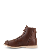 Alpinestars Oscar Monty V2 sko, brune motorcykelsko i læder, set fra indersiden med side-lynlås og snørebånd, moc-toe-design med en lys kileydersål, heritage-inspireret beskyttende fodtøj