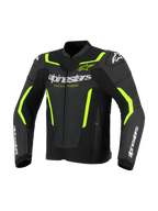 Alpinestars GP Force V2 Air læderjakke, motorcykeljakke i læder, sort og gul fluo, med perforerede læderpaneler for luftgennemstrømning, markant hvidt Alpinestars-logo på brystet og underarmene samt fluorescerende gule detaljer på skuldrene og ærmerne for et sportsorienteret look.