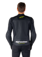Alpinestars Faster V3 Airflow læderjakke, sport motorcykeljakke, sort med fluoriserende gule detaljer, set bagfra med store perforerede læderpaneler, gult stjernelogo øverst på ryggen og markant branding nederst.