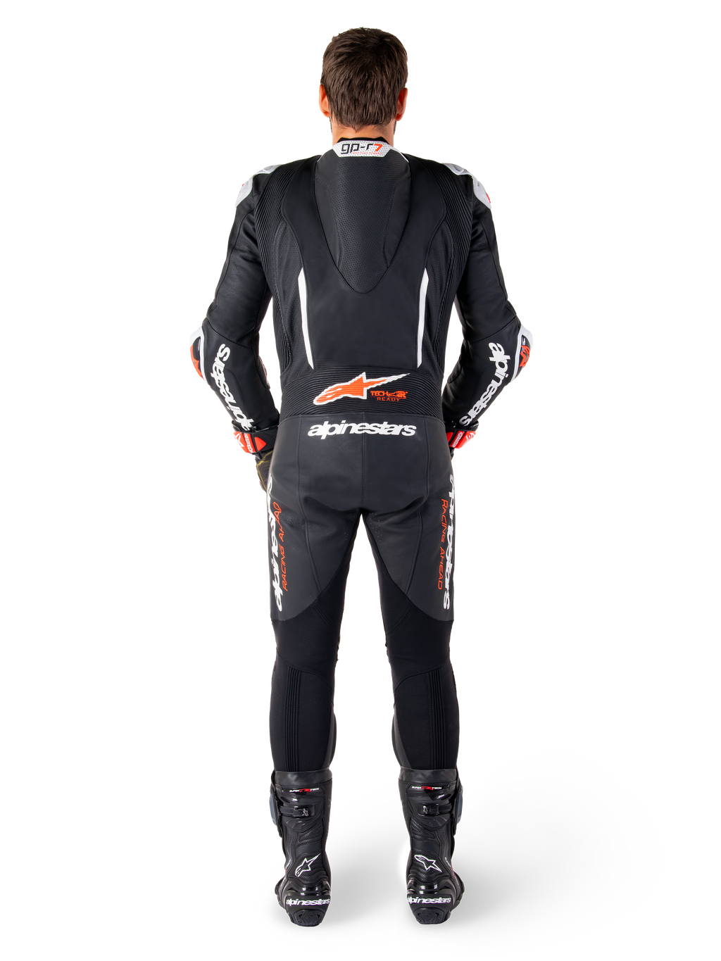 Alpinestars GP-R7 læderdragt, sort og hvid racingdragt med aerodynamisk pukkel og harmonikapaneler.