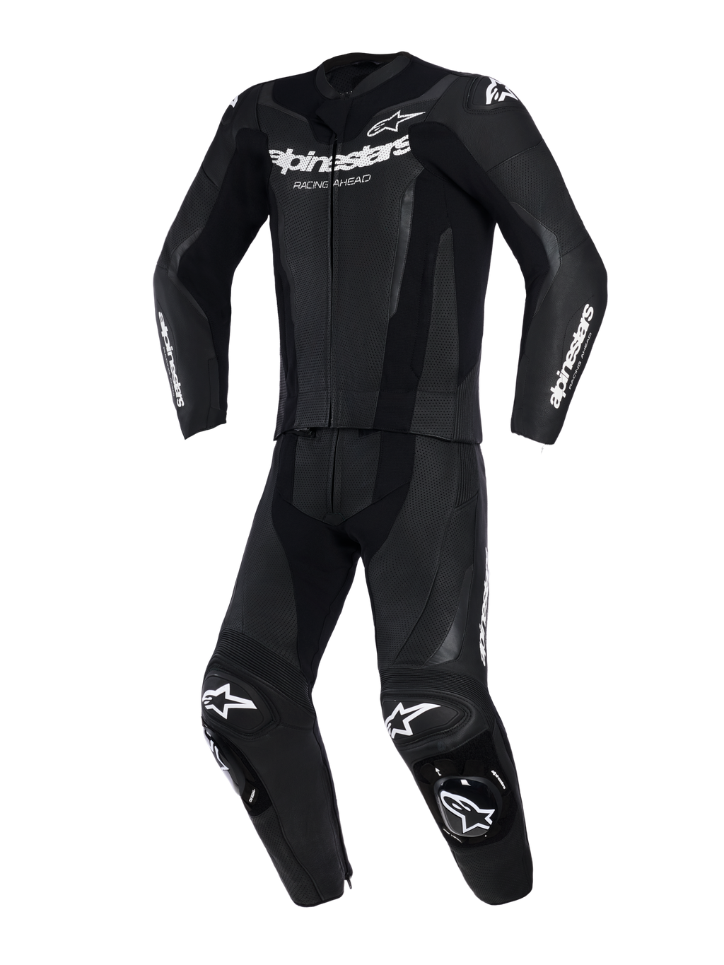 Alpinestars GP Force V2 2-delt læderdragt, sort, set forfra, perforerede læderpaneler, hvide Alpinestars-logoe r på bryst og ærmer, integre rede knæslid ere, højtyde nde udstyr til bane- og sportskørse l