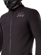Alpinestars AMT-8 Stretch Drystar® XF jakkeforing, sort vandtæt og vindtæt stræklag, sammenpakkelig teknisk beklædning til adventure motorcykelkørsel