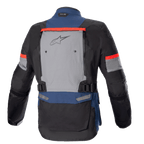 Alpinestars Bogotá Pro Drystar® Jakke, motorcykel adventure touring-jakke, mørkeblå, sort og klar rød, set bagfra med et stort gråt ventilationspanel med Alpinestars-logo, røde 'Tech Touring'-detaljer og justerbare taljeremme