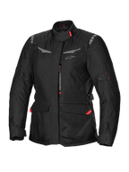 Alpinestars Stella ST-1 Waterproof Jacket, dame motorcykeljakke til touring, sort med røde detaljer, høj krave, lynlås foran, store cargolommer ved taljen, justerbare remme ved talje og manchetter, vejrbestandig konstruktion