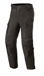 Alpinestars Stella Andes V3 Drystar bukser til damer, sorte touringbukser til motorcykel, vandtæt og åndbar tekstilkonstruktion, forstærkede knæ- og lårpaneler, ventilationsåbninger med lynlås på lårene, cargolommer og justerbar talje til adventure-kørsel.