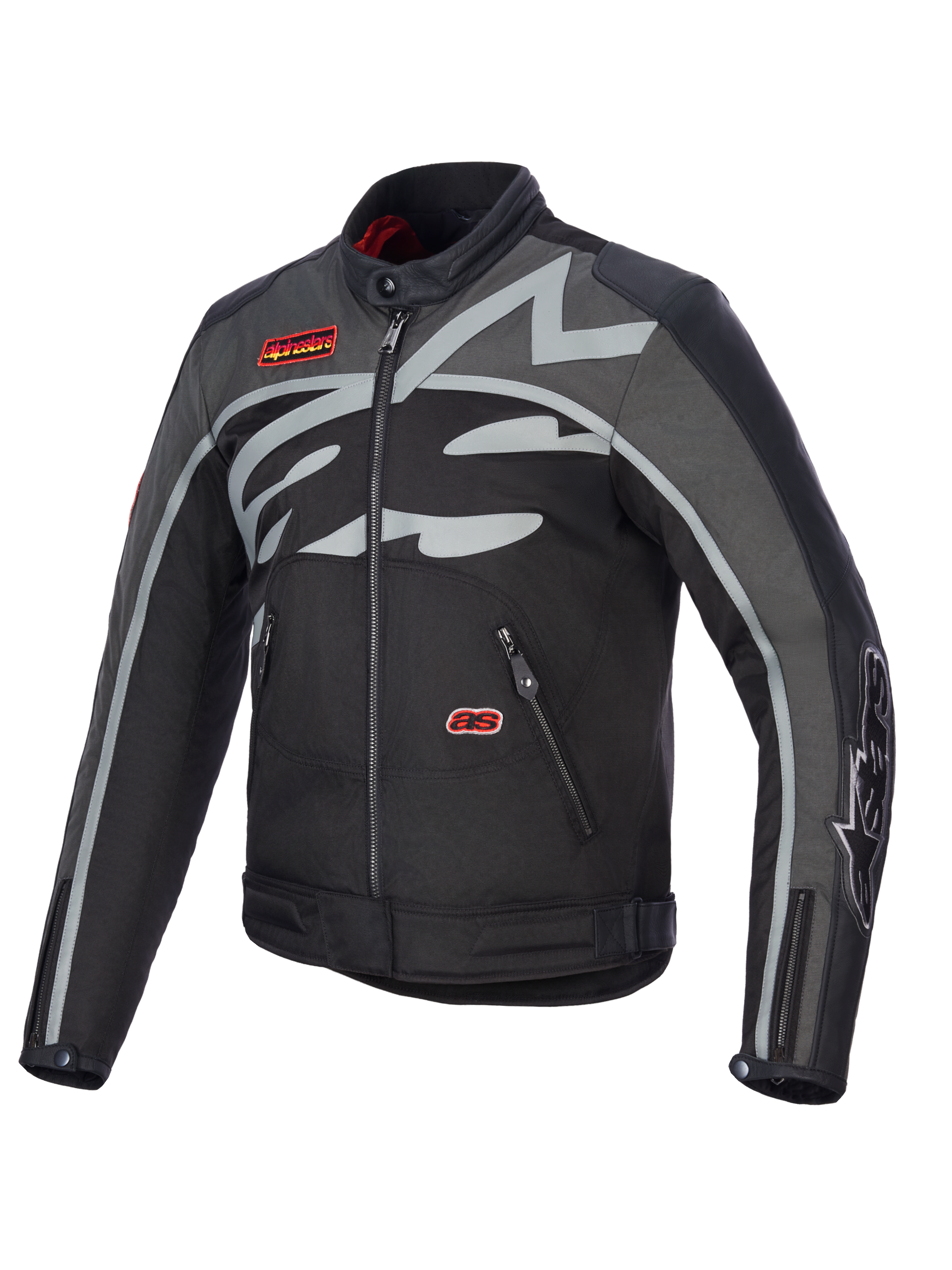 Alpinestars Axton-jakke, motorcykeljakke, sort, antracitgrå, rød og orange, med et stort gråt kropsomsluttende logo på brystet, røde mærkede patches, tekstil- og læderkonstruktion, vintage racing-inspireret design til by- og landevejskørsel