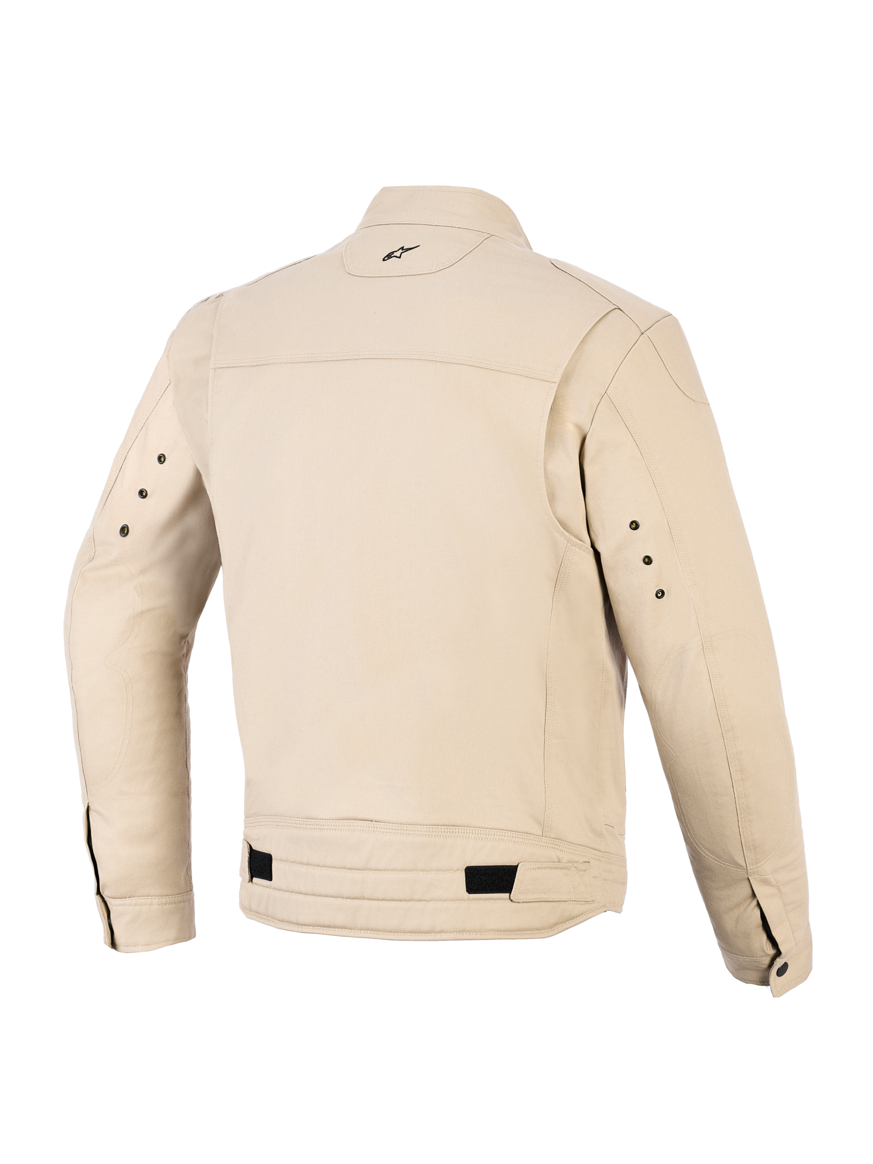 Alpinestars Bruiser-jakke, urban motorcykeljakke, farven Aluminum tan, set bagfra med plisserede skulderpaneler, justerbare taljeremme med sorte flapper, lille broderet logo i nakken og metaløskner bag på ærmerne.