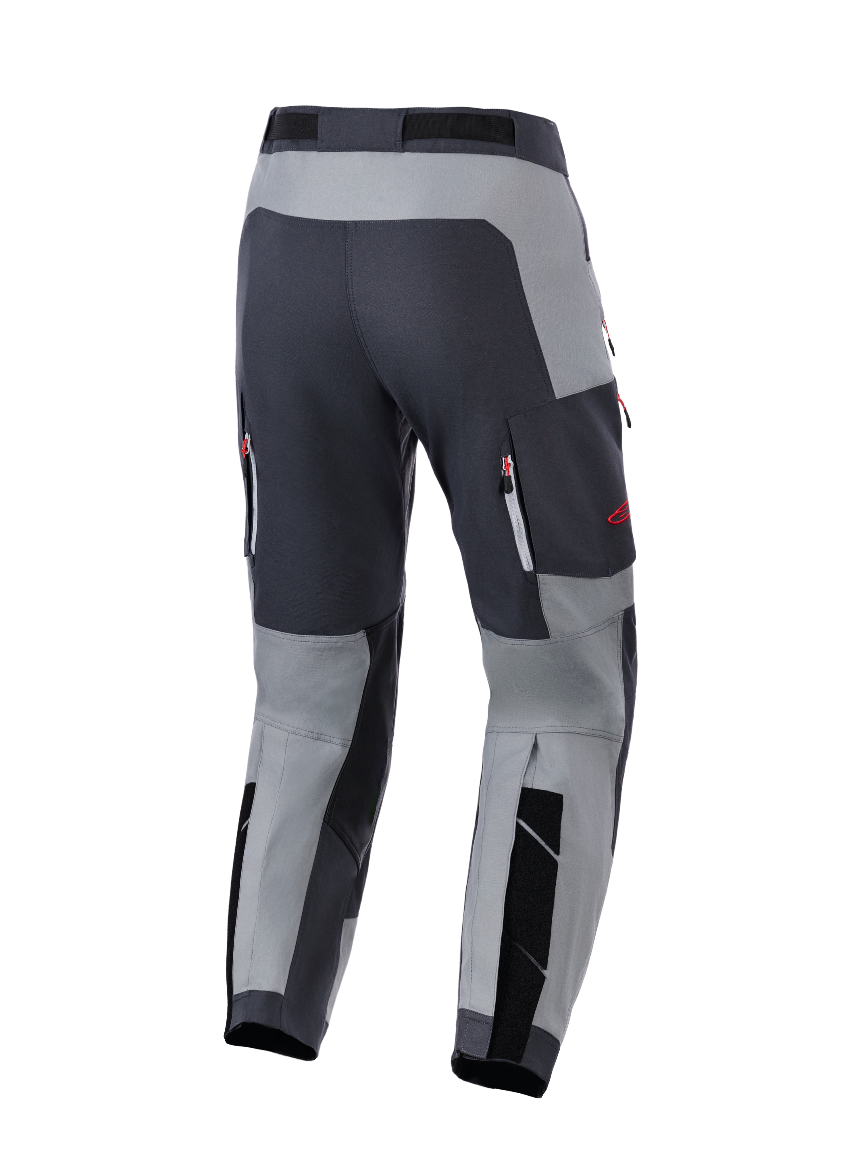 Alpinestars Maxdura Dual bukser, adventure motorcykelbukser, mørkegrå og dyb grå, set bagfra med forstærket sædeområde og ventilationslommer med lynlås og røde detaljer, designet til dual-sport-ydeevne.