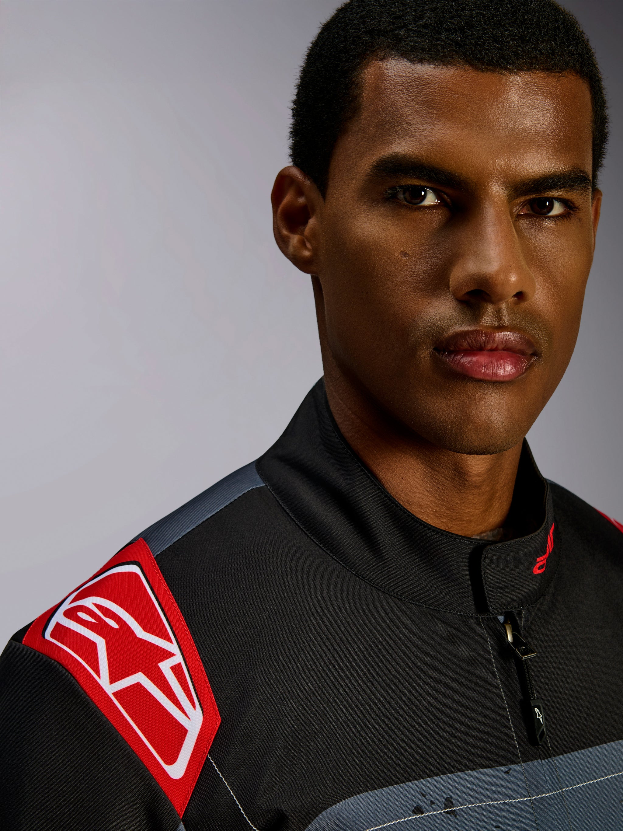 KMX-9 V3 Graphic 6 Dragt