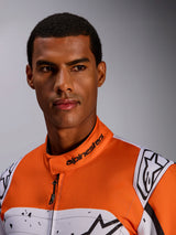 Km-9 V3 Graphic 6 Dragt