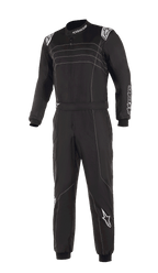 Alpinestars KMX-9 V3 dragt, sort og hvid kartingdragt, med hvide kontrastsyninger og logoer, heldragtskonstruktion med justerbart taljebælte, strikkede manchetter, professionelt motorsport-udseende