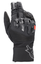 Alpinestars Bogota Drystar XF handsker, motorcykel touringhandsker i fuld længde, sort med rødt logo, oversprøjtet knobeskyttelse, ribbede strækpaneler ved håndleddet, lang manchet med gråt stjernelogo