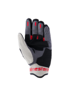 Alpinestars Mogress Airflow-handsker, urban motorcykelhandsker, Black Flame Red og Ecru, håndfladevisning med forstærkninger i syntetisk ruskind, røde silikone grip-indsatser på fingrene og åndbare mesh-paneler på tommelfingeren og manchetten.