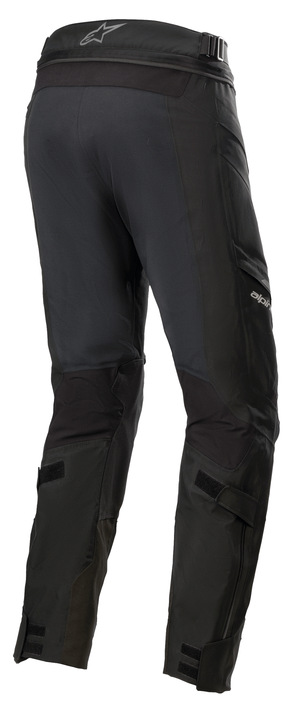 Alpinestars Road Tech GORE-TEX bukser Short, sort, 3/4 visning bagfra med lynlås til taljeforbindelse, justerbare lægstropper og ballistiske nylonforstærkninger, vandtæt adventure touring-udstyr