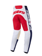 Alpinestars 2026 Racer Riway bukser, motocrossbukser, hvid, blå og rød, set bagfra med rødt 'astars'-logo på tværs af bagstykket, blå sidepaneler med hvid skrift, forbuet konstruktion til off-road ydeevne