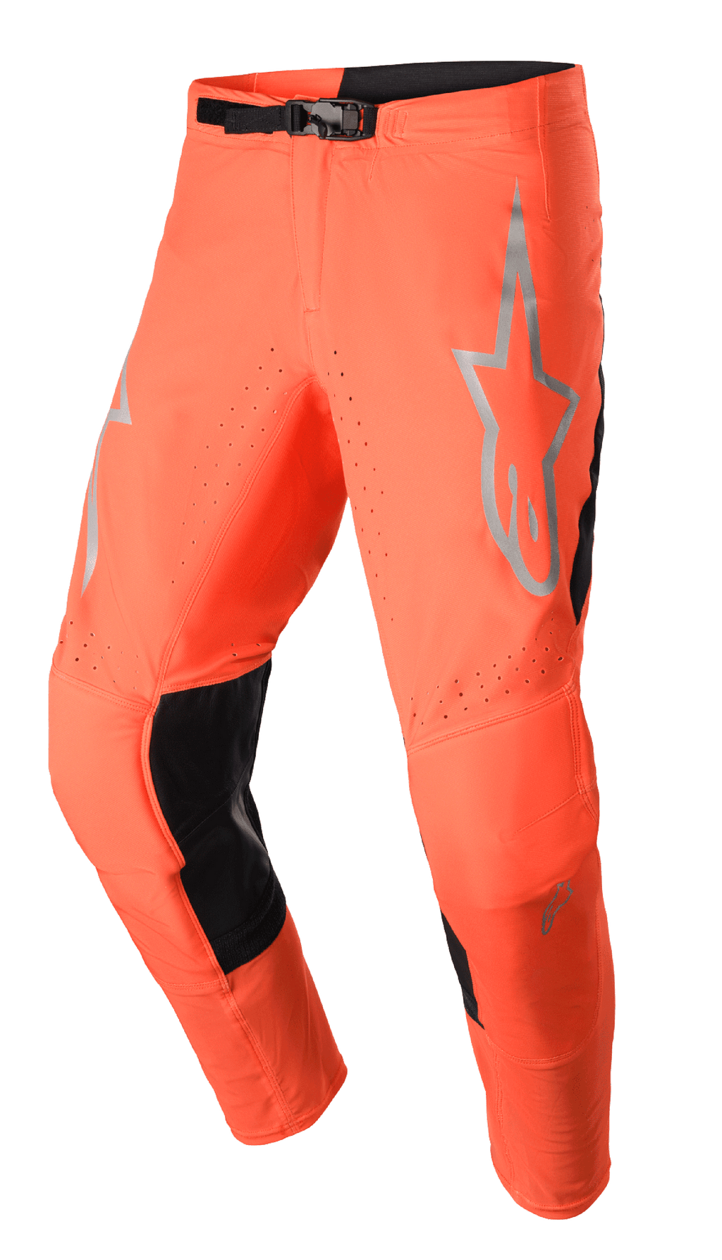 Alpinestars 2023 Supertech Risen bukser, motocross racerbukser, orange og sort, med et gråt stjernelogo på låret, justerbar spændelukning, perforerede ventilationszoner og forstærkede sorte paneler på indersiden af benene.