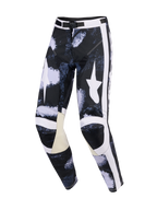 Alpinestars 2026 Racer Lahnd bukser, motocross-bukser, Iron Camo grå og sort, med store hvide stjernelogoer på lårene, hvide sidestriber, beige læderpaneler på indersiden af knæene og en præformet performance-pasform.