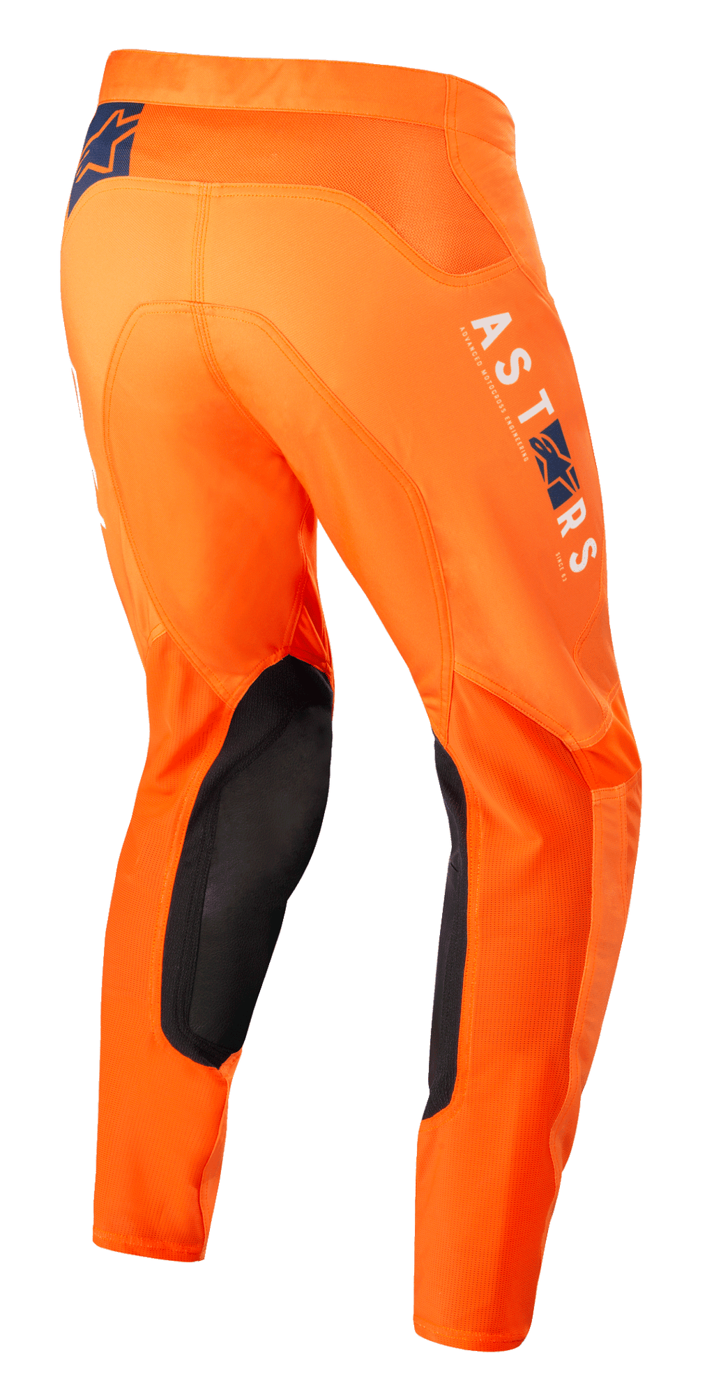 Alpinestars Supertech Foster bukser, motocross-bukser, orange, med sorte indvendige knæpaneler, hvid og blå ASTARS-branding på benet, avanceret stretch rip-stop-konstruktion, set bagfra fra siden