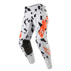 Alpinestars 2024 Techstar Rantera bukser, motocross-bukser, Haze Gray Camo, lysegrå med sorte abstrakte former og orange logoer, forstærkede sorte knæ, professionelt off-road racerudstyr