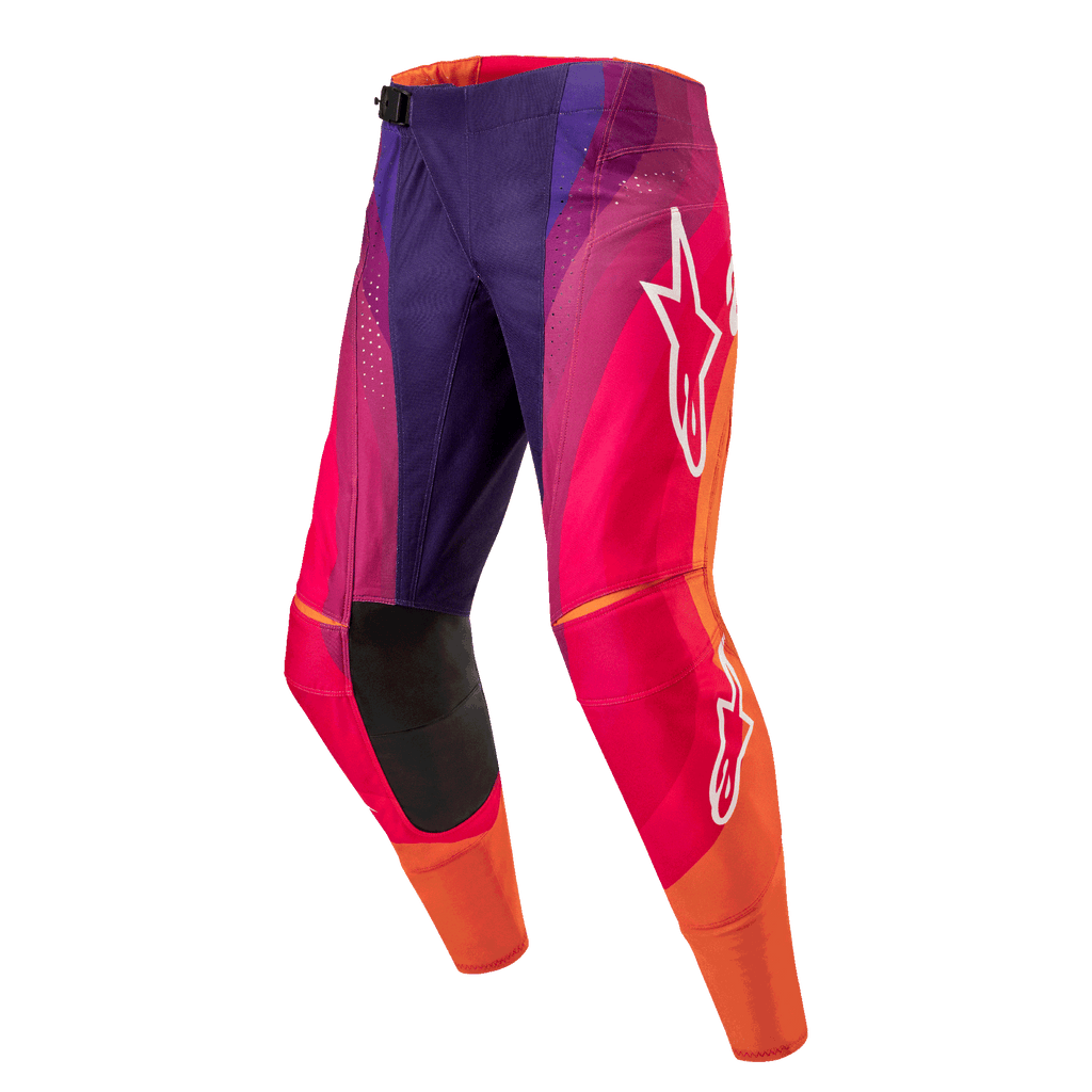 Alpinestars 2024 Techstar Pneuma bukser, motocross off-road bukser, mørkelilla, orange og mørkeblå, hvidt logo, holdbart og fleksibelt materiale, racerdesign