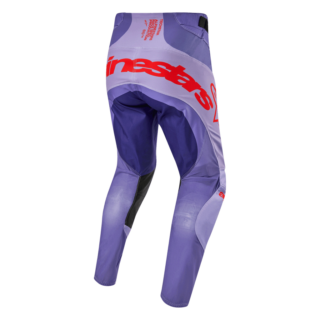 Alpinestars 2024 Techstar Ocuri bukser, motocross off-road bukser, lilla med røde logodetaljer, set bagfra, racer-inspireret snit, holdbart og åndbart materiale til terrænkørsel